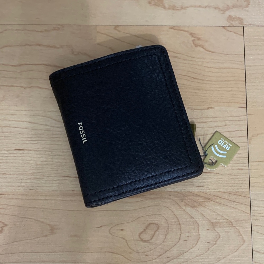 Fossil Black Leather wallet